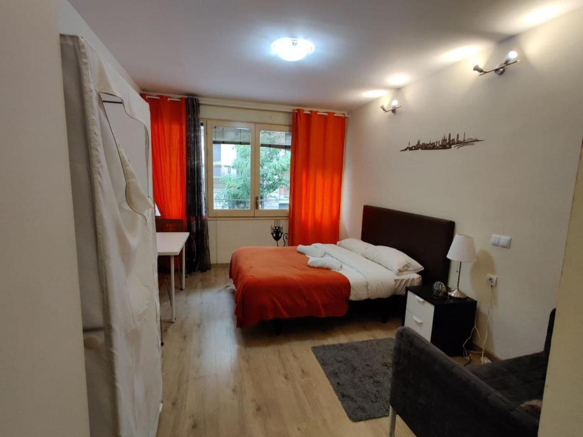 Bruc Hostel *